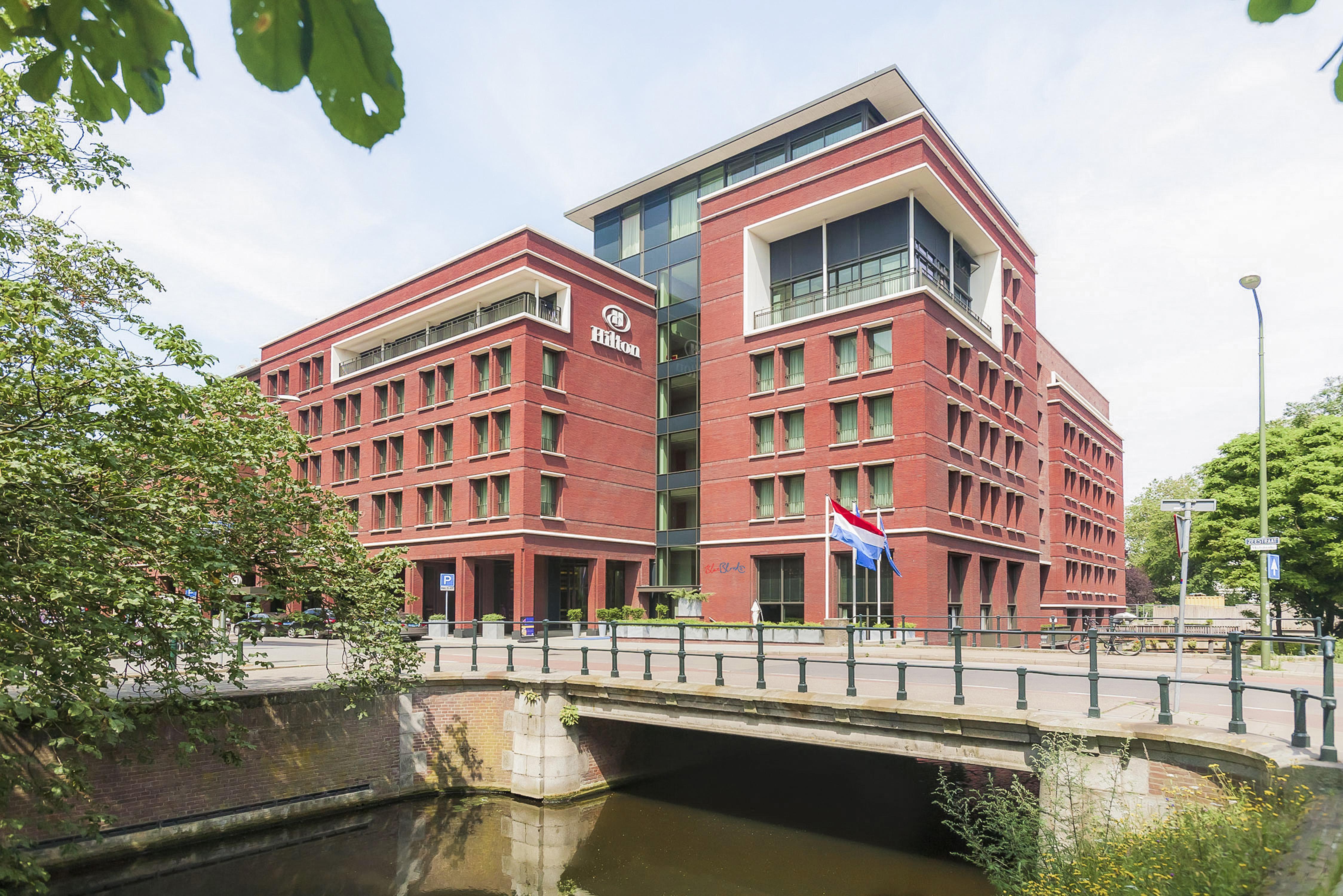 海牙希尔顿酒店 外观 照片 The University of Wageningen