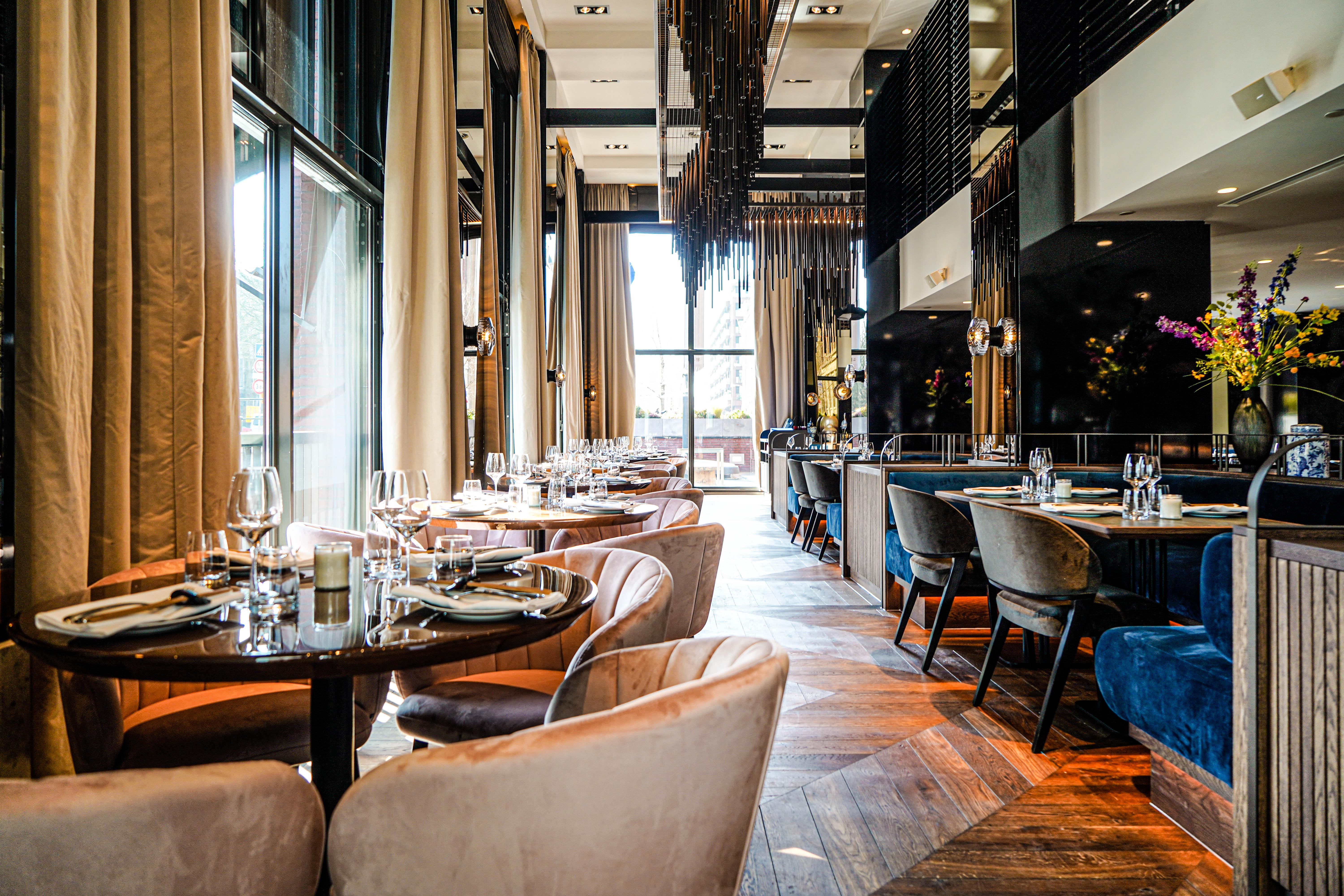 海牙希尔顿酒店 外观 照片 Restaurant interior
